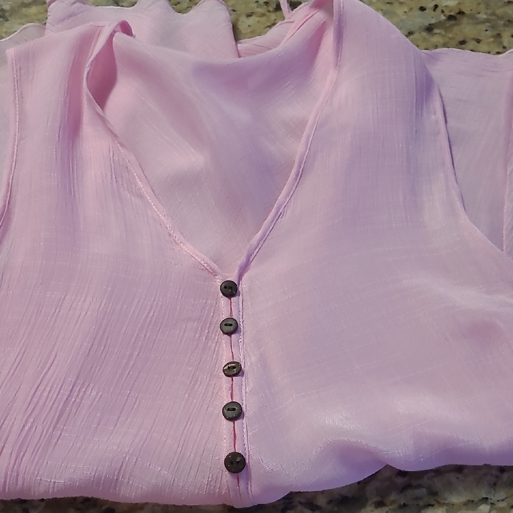 Bealls New Sleeveless Pink V-Neck Button Front Women's Tunic - Picture 3 of 5